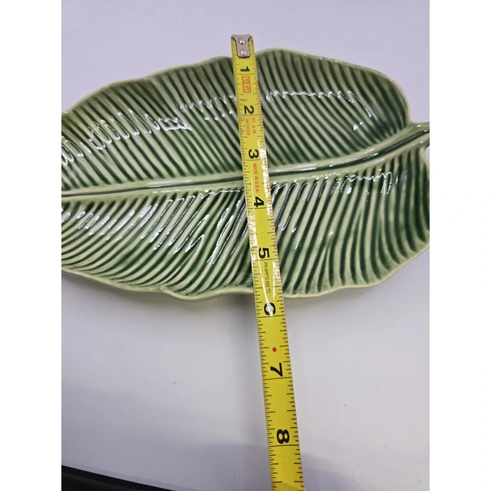 Vintage Green Banana Leaf Serving Tray By Bordallo Pinheiro Portugal 10-inch GUC